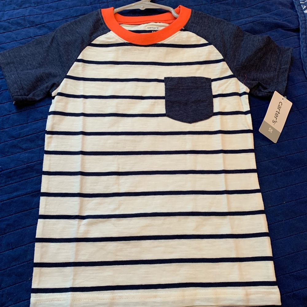 Boys 5T Carter’s tee